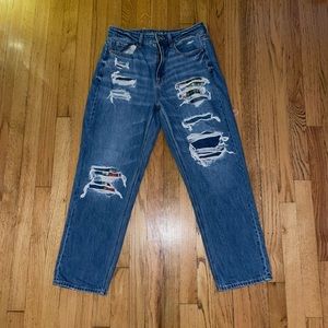 American eagle ripped jeans
